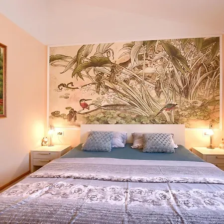 Tomisha Pjescana Uvala