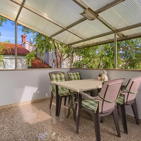 Tomisha Apartman Pjescana Uvala